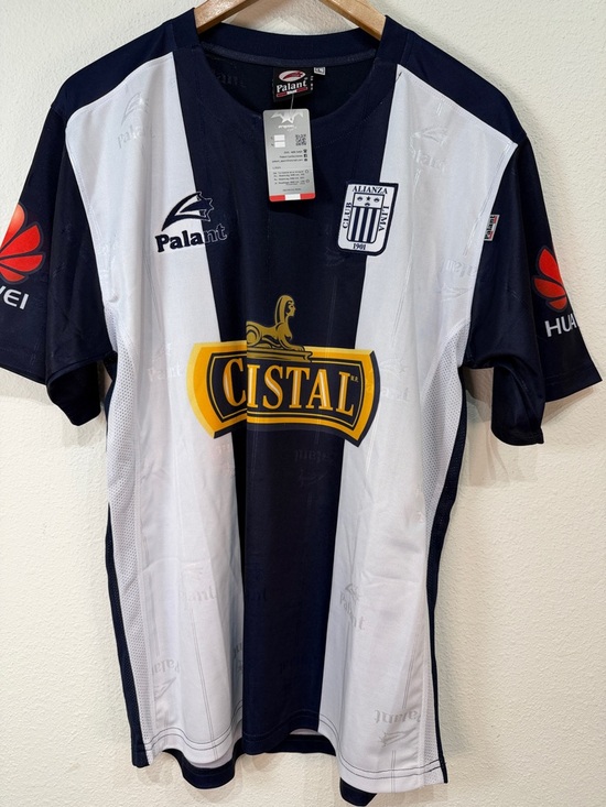 Palant Huawei Other - Alianza Lima Soccer Jersey Men's Sz Large NWT